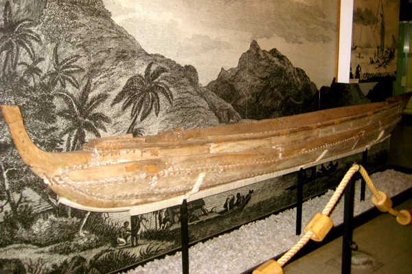 Canoe at Museum of Tahiti and Her Islands